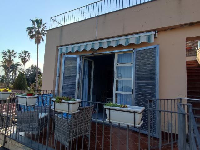 Appartamento in affitto di 55 m² in Lungomare Cottone, 20