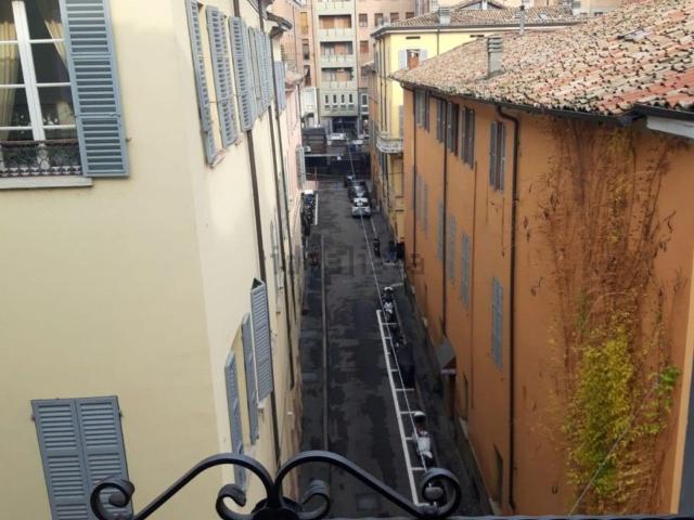 Appartamento in affitto di 55 m² in Strada Agli Ospizi Civili, 3