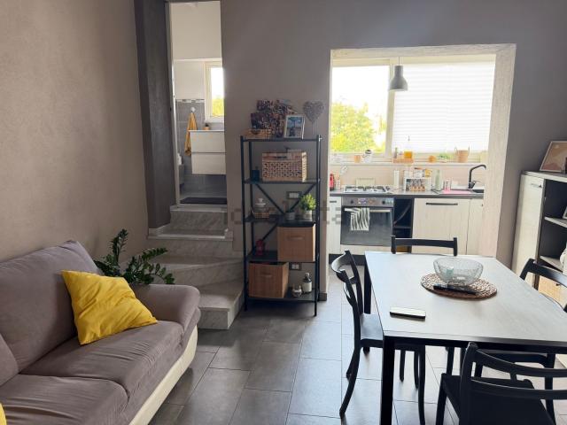 Appartamento in affitto di 55 m² in Strada Statale 1, 63