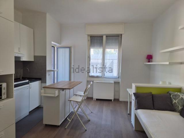 Appartamento in affitto di 55 m² in Via Ugo Foscolo, 25