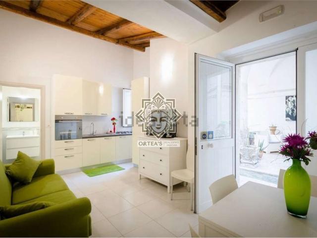 Appartamento in affitto di 55 m² in Via Vincenzo Mirabella