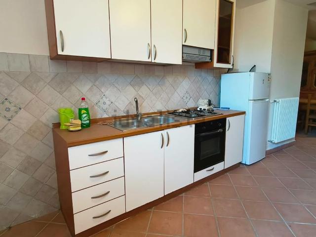Appartamento in affitto di 55 m² in Via Agnano Agli Astroni