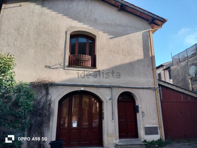 Appartamento in affitto di 80 m² in Via del borgo