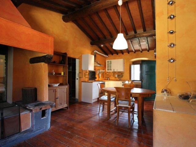 Appartamento in affitto di 55 m² in Via di Piazza Calda
