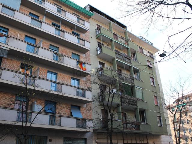 Appartamento in affitto di 65 m² in Via Eugenio Carpi, 13