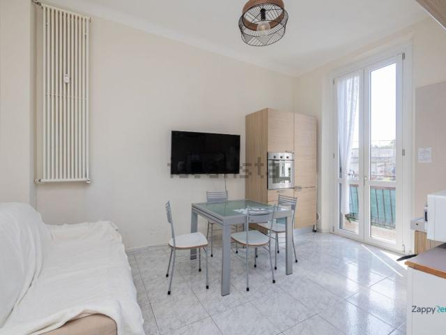 Appartamento in affitto di 55 m² in Via Felice Lacerra, 104