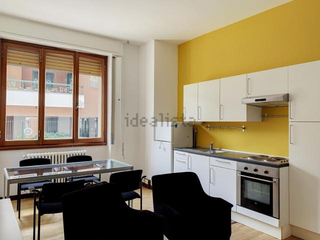 Appartamento in affitto di 55 m² in Via Francesco Arese