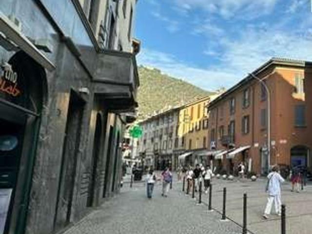 Appartamento in affitto di 55 m² in Via Giuseppe Garibaldi, 35