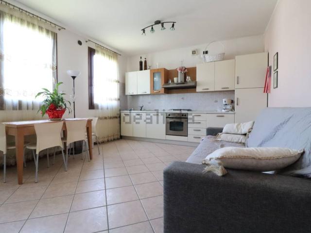 Appartamento in affitto di 55 m² in Via Guizze, 1