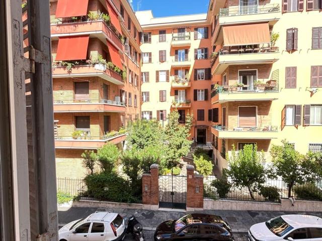 Appartamento in affitto di 55 m² in Via Marco Aurelio, 49