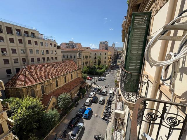 Appartamento in affitto di 55 m² in Via Mariano Stabile, 105