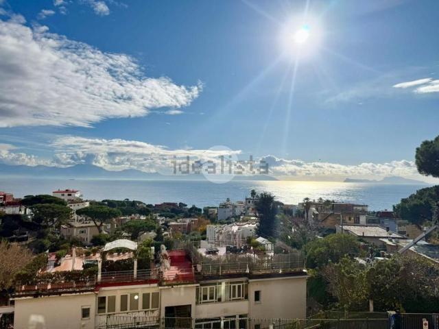 Appartamento in affitto di 55 m² in Via Posillipo, 77