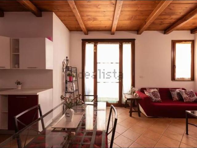 Appartamento in affitto di 55 m² in Via Ricasoli