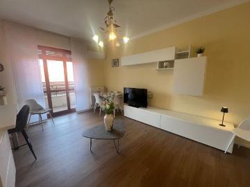 Appartamento in affitto di 55 m² in Viale Varese, 35