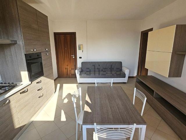 Appartamento in affitto di 56 m² in Via b. giuliari