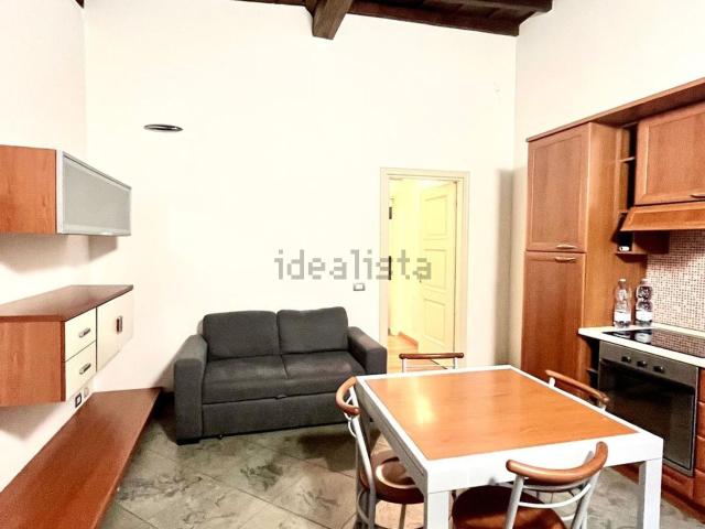 Appartamento in affitto di 56 m² in Via Giovanni Giolitti, 8