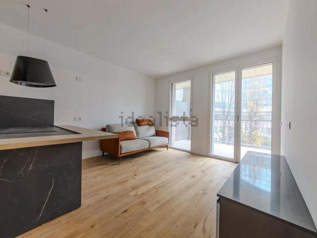 Appartamento in affitto di 56 m² in Via Inverigo, 4