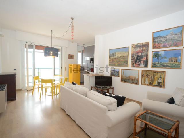 Appartamento in affitto di 56 m² in Viale Giosuè Carducci, 109