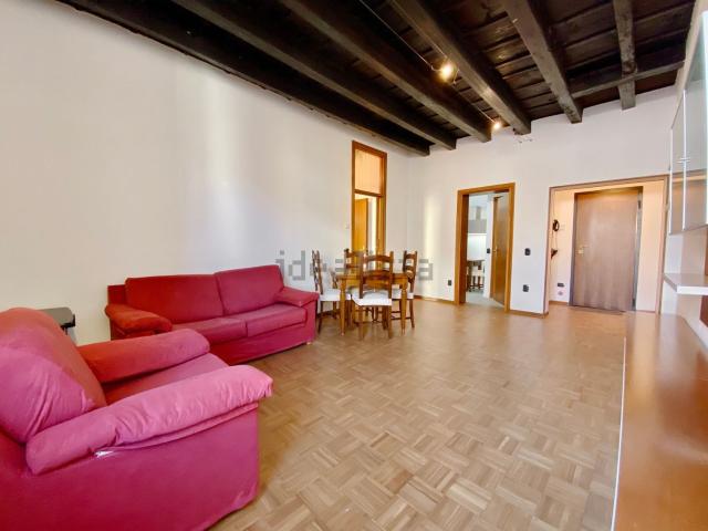 Appartamento in affitto di 58 m² in Vicolo Storto, 34