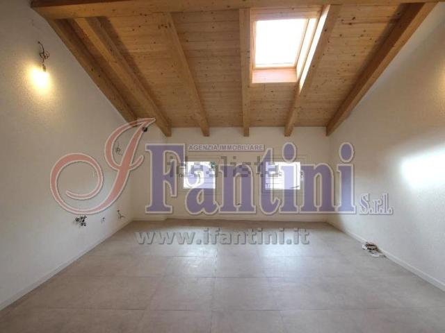 Appartamento in affitto di 58 m² in Via Ugo Bassi, 62
