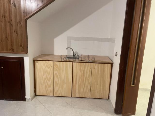 Appartamento in affitto di 58 m² in Via Vincenzo li Muli, 64
