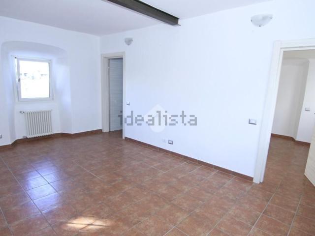 Appartamento in affitto di 58 m² in Via Cadegualchi, 5