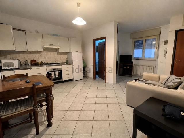 Appartamento in affitto di 58 m² in Via Europa