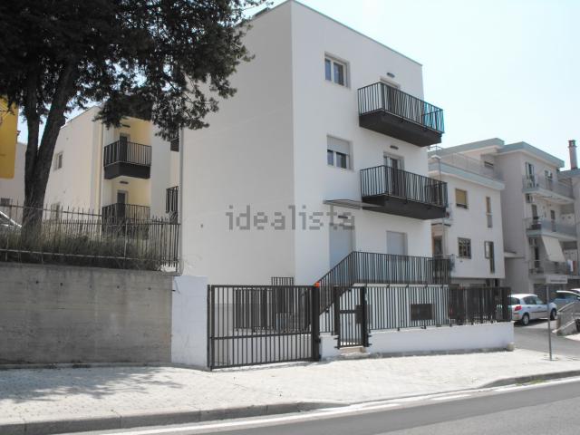 Appartamento in affitto di 58 m² in Via Montescaglioso, 15