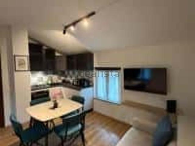 Appartamento in affitto di 58 m² in Via Napoleona, 26