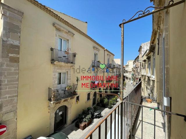 Appartamento in affitto di 58 m² in Via Santa Teresa, 12