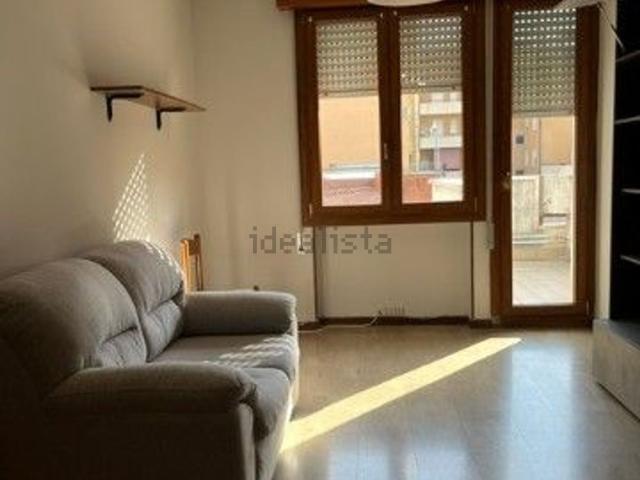 Appartamento in affitto di 58 m² in Via Silvestri