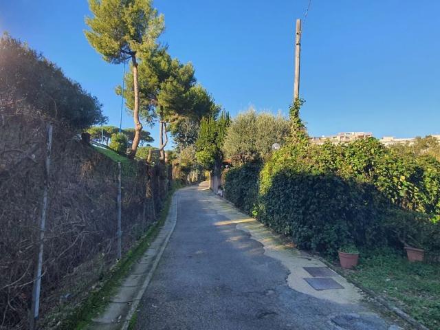Appartamento in affitto di 58 m² in Viale Colli Aminei