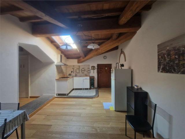 Appartamento in affitto di 58 m²