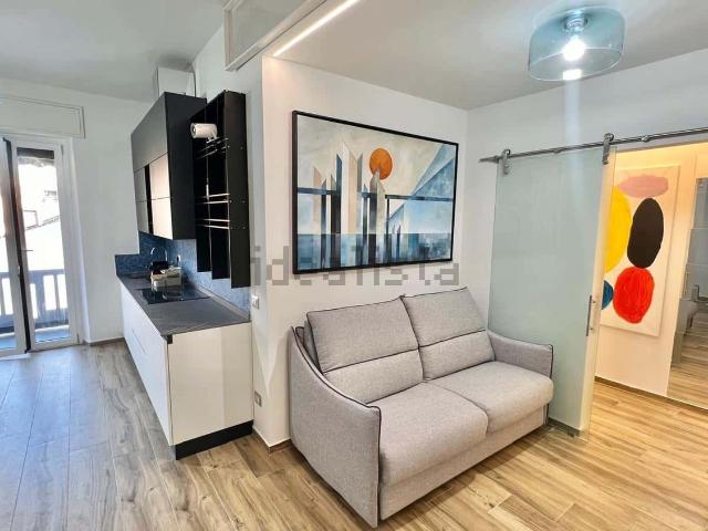 Appartamento in affitto di 59 m² in Viale Luigi Torelli, 8