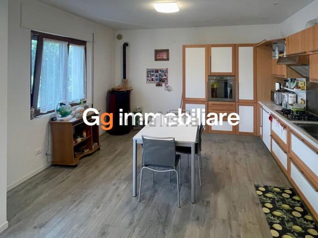 Appartamento in affitto di 63 m² in Via Venezia, 11