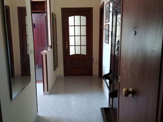 Appartamento in affitto di 63 m² in Via Alaimo da Lentini, 11