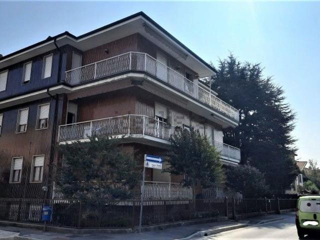 Appartamento in affitto di 63 m² in Via CURIEL, 34
