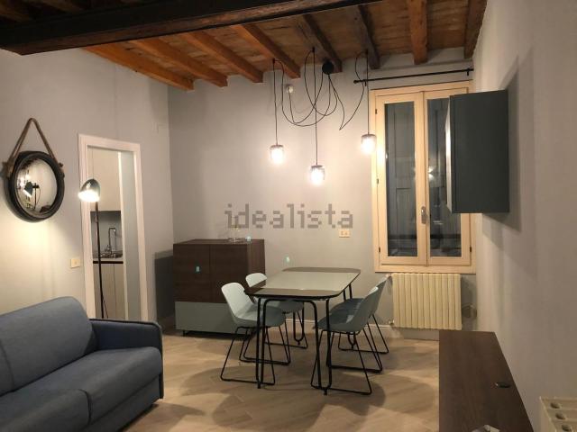 Appartamento in affitto di 63 m² in Via Nazario Sauro
