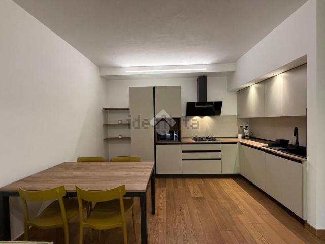 Appartamento in affitto di 63 m² in Via Plauto, 15