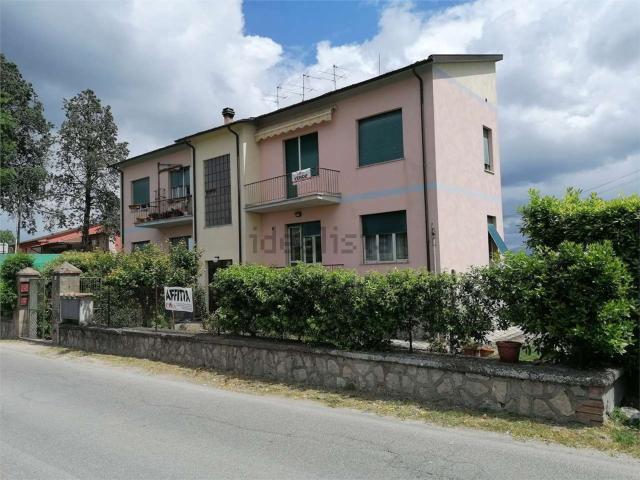 Appartamento in affitto di 63 m² in Via Roma