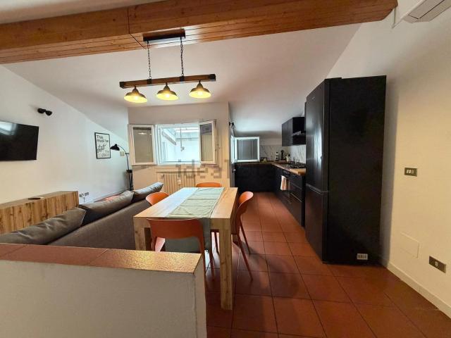 Appartamento in affitto di 60 m² in Borgo Catena, 12