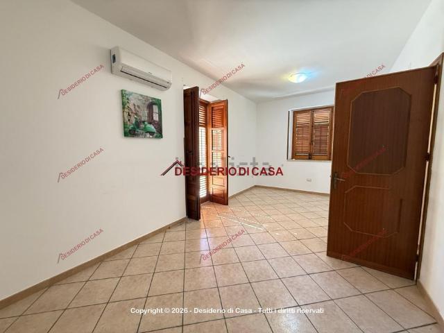 Appartamento in affitto di 60 m² in Corso Umberto I, 100