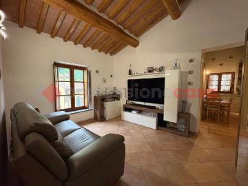 Appartamento in affitto di 60 m² in Località Dezza, 2