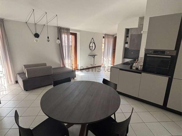 Appartamento in affitto di 60 m² in Piazza de Cristoforis