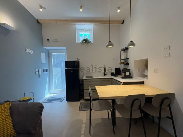 Appartamento in affitto di 60 m² in Vico San Pietro degli Schiavoni, 5