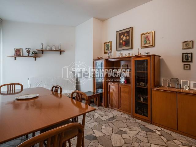 Appartamento in affitto di 60 m² in Via Tolmezzo, 12