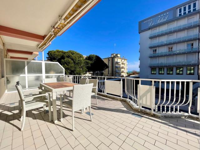 Appartamento in affitto di 60 m² in Via ugo foscolo, 9
