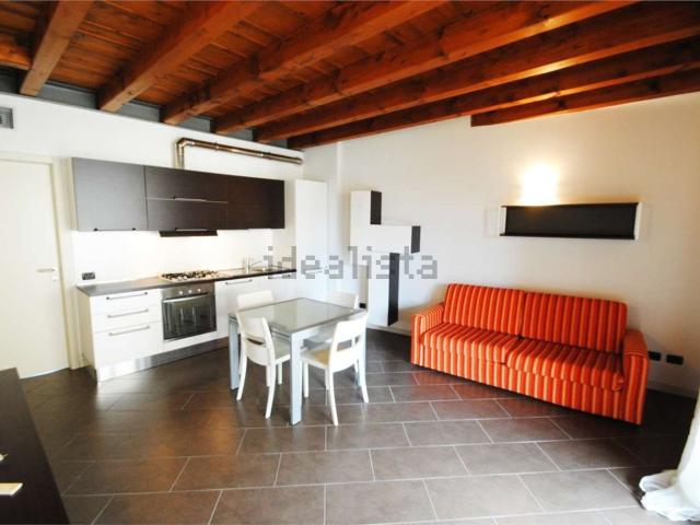 Appartamento in affitto di 60 m² in Via Alessandro Ninì da Fano, 5
