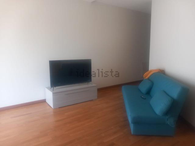 Appartamento in affitto di 60 m² in Via Alessandro da Caverzago, 14