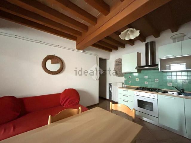 Appartamento in affitto di 60 m² in Via Cappuccini, 10